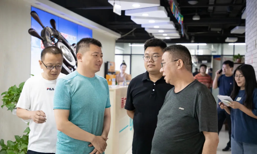 e82f712da2120754d3f53eb40796f6a5 e82f712da2120754d3f53eb40796f6a5